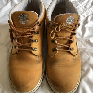 Gently used timberland boots